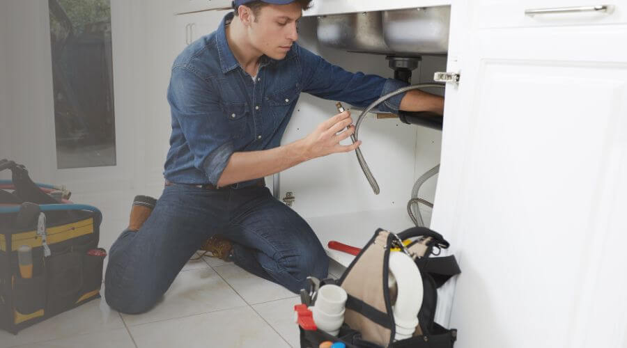 Expert burst pipe repair services in Edgewater, FL